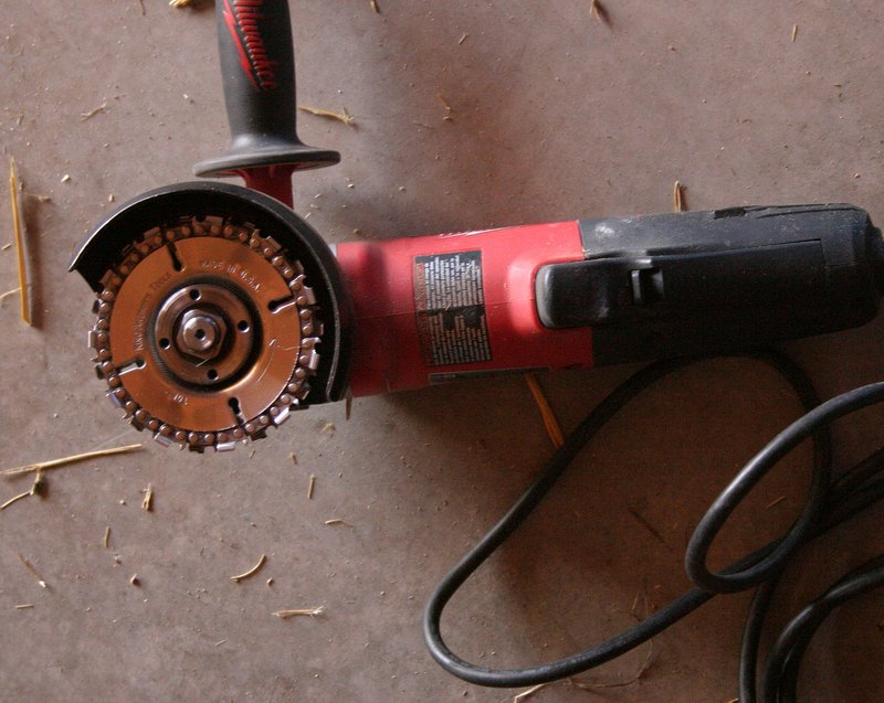 A Launcelot blade on a grinder is ideal for window shaping